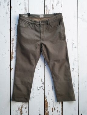 Weatherproof Men's Regular Fit Brown Jeans 38x30 WAIST-19 INSEAM-30 RISE-11.5